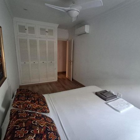 Apartamento Frente A La Playa Piso 2 Estepona Eksteriør billede