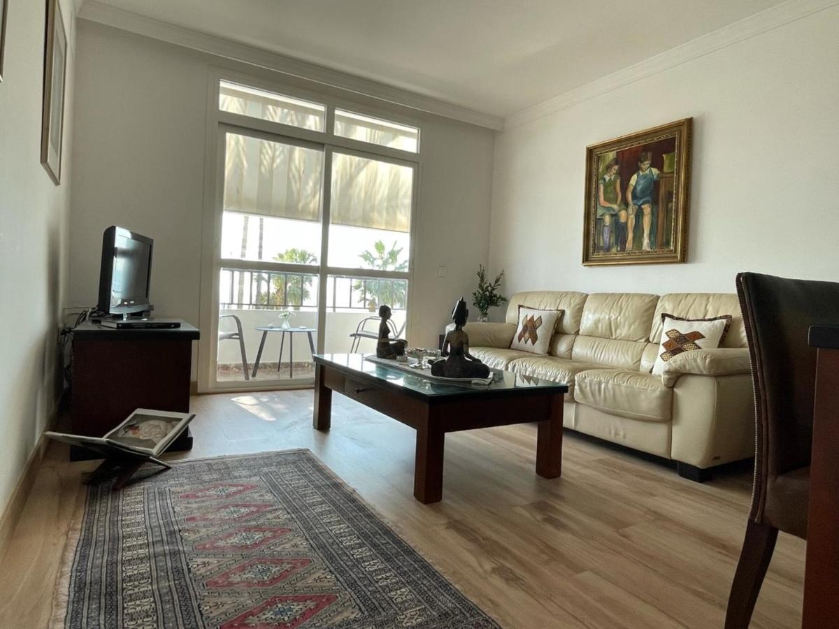 Apartamento Frente A La Playa Piso 2 Estepona Eksteriør billede