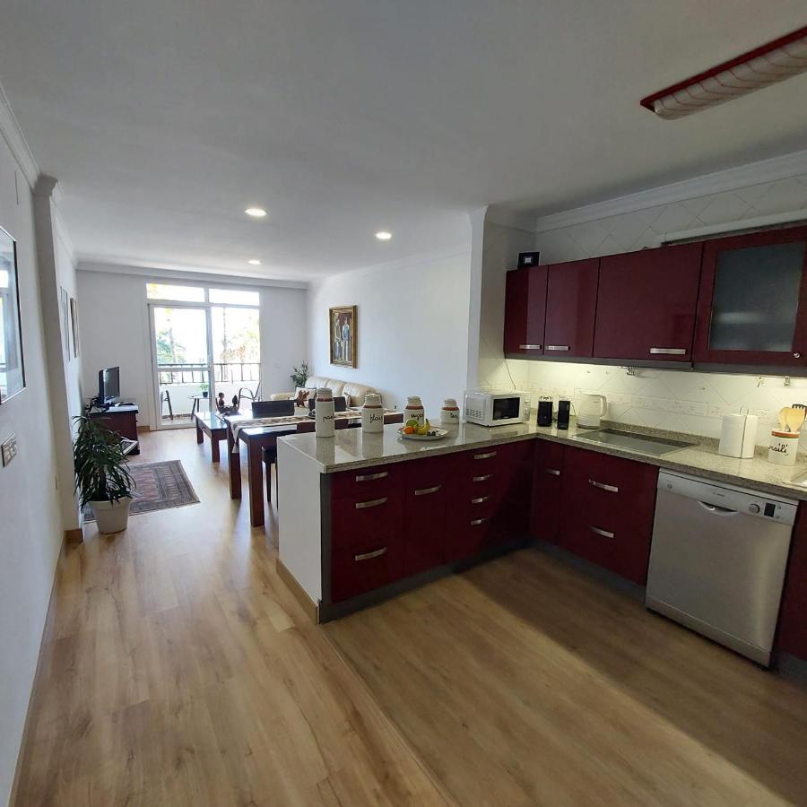 Apartamento Frente A La Playa Piso 2 Estepona Eksteriør billede