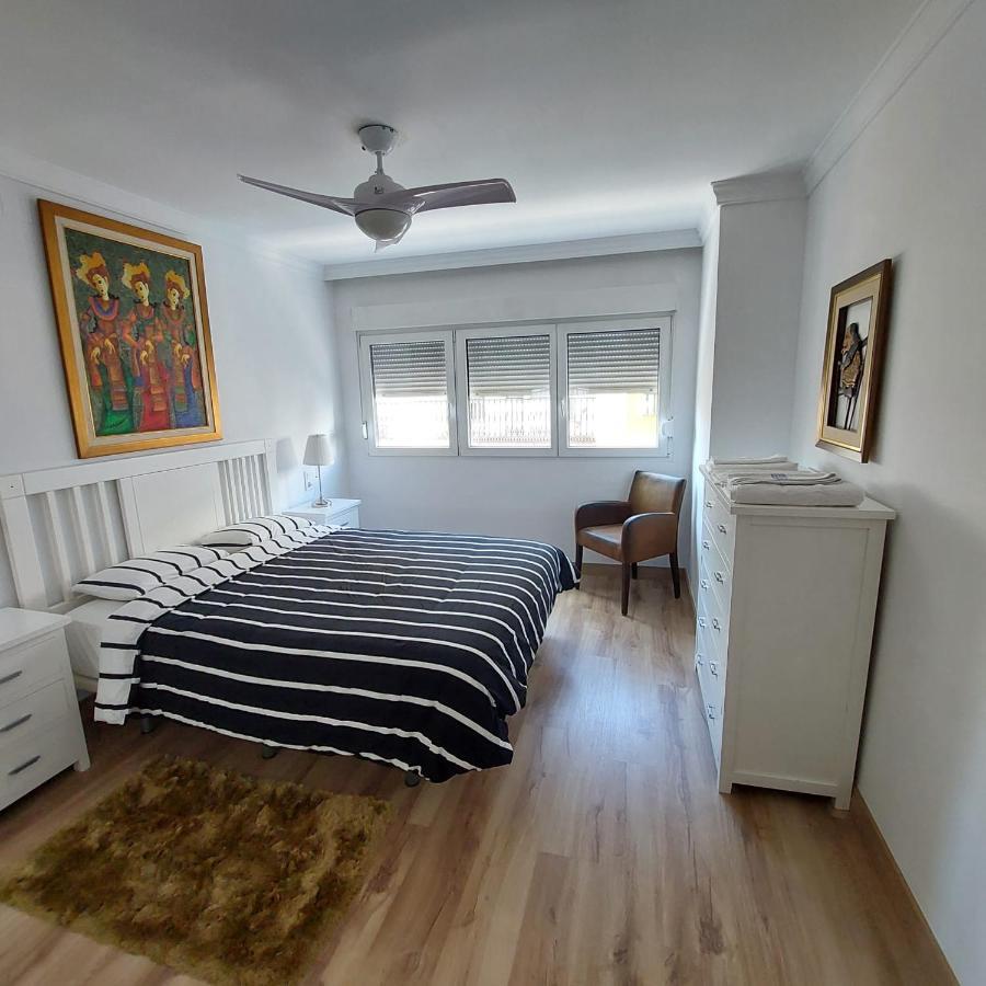 Apartamento Frente A La Playa Piso 2 Estepona Eksteriør billede