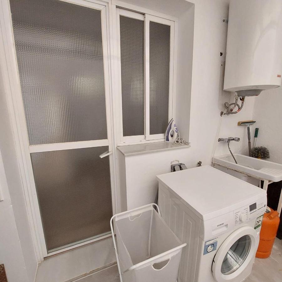 Apartamento Frente A La Playa Piso 2 Estepona Eksteriør billede