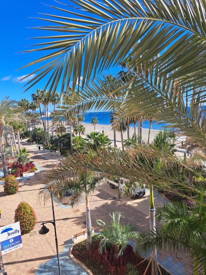 Apartamento Frente A La Playa Piso 2 Estepona Eksteriør billede